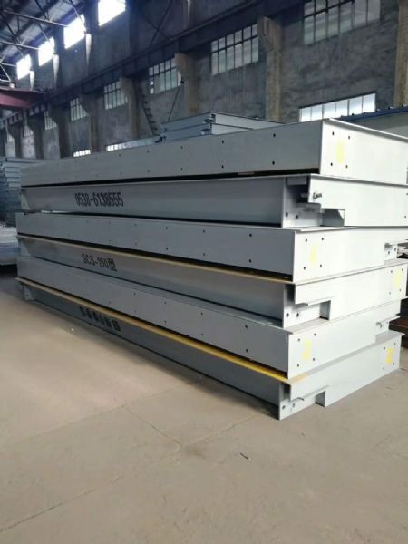 分體式汽車衡（長(zhǎng)寬、噸位可定制）